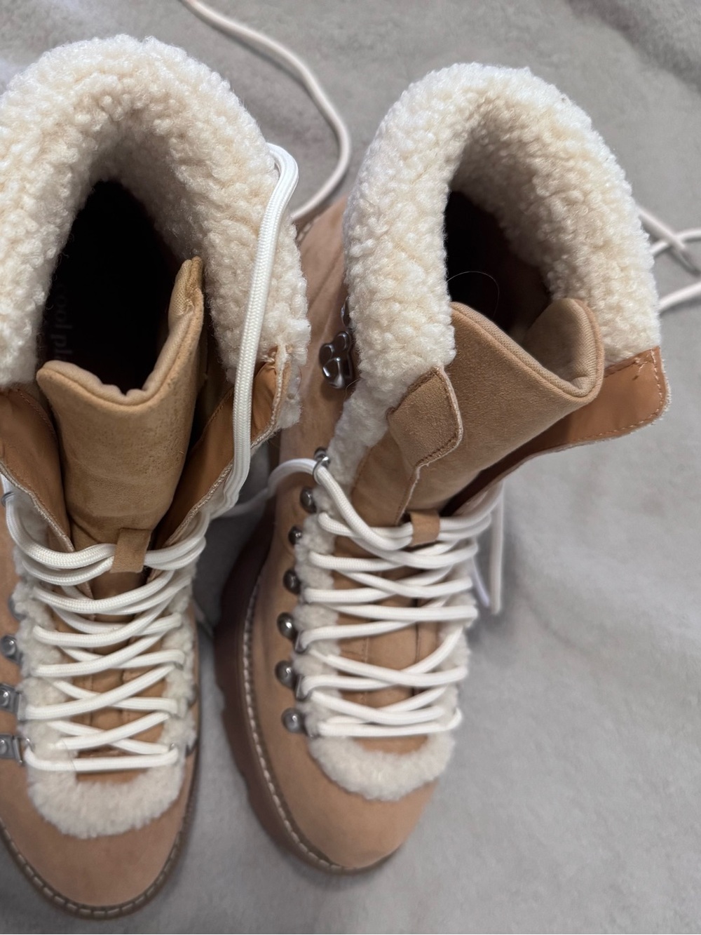 Cool Planet by Steve Madden Tan Suede Sherpa-Lined Lace-Up Boots